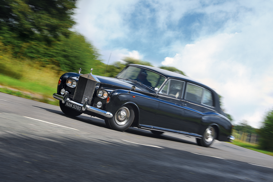 Classic & Sports Car – Rolls-Royce Phantom V: star conveyance